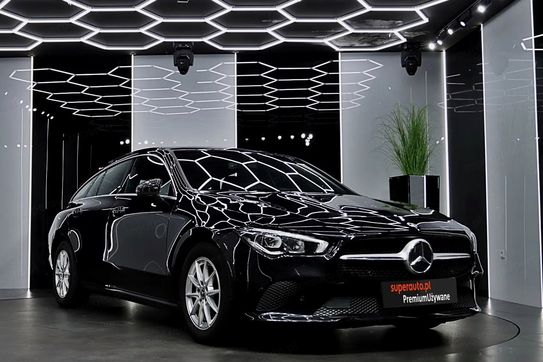 Mercedes CLA Shooting Brake 180