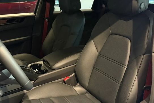 Porsche Cayenne Coupe Black Edition