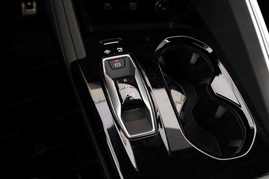 Audi Q5 TDI quattro S line Sportback