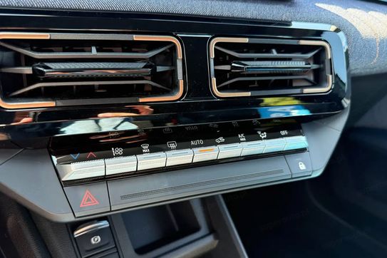 Renault 4 Techno 52kWh Comfort Range