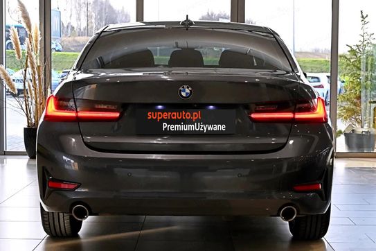 BMW Seria 3 320d Advantage