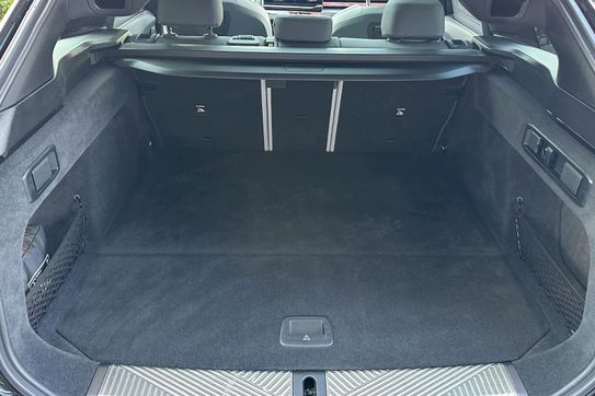 BMW Seria 5 520d xDrive mHEV M Sport aut