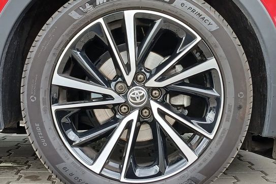 Toyota C-HR 1.8 Hybrid Executive