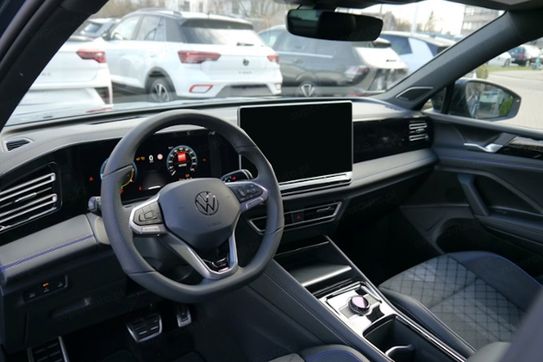 Volkswagen Tiguan R-Line Plus 2.0 TSI 4Mot. DSG