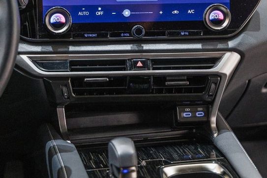 Lexus RX 450h+ Prestige