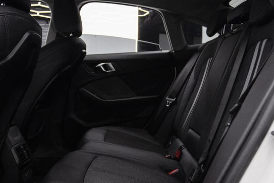 BMW Seria 2 220d xDrive Sport Line aut