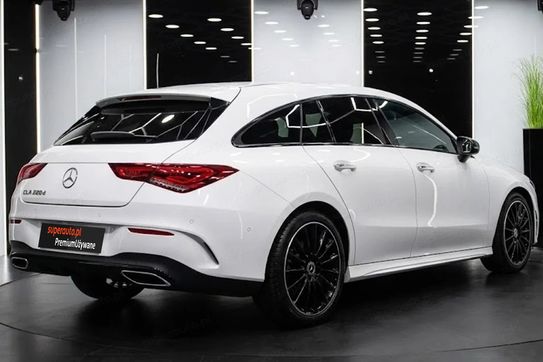 Mercedes CLA Shooting Brake 220 d AMG Line