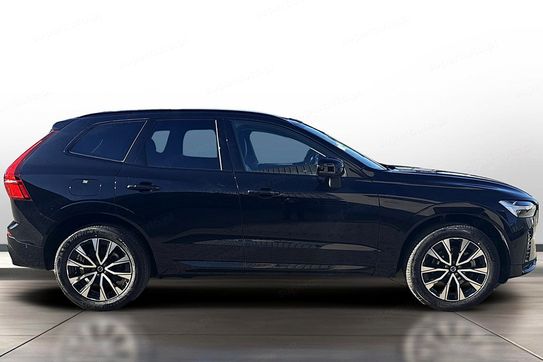 Volvo XC60 B5 B AWD Plus Dark