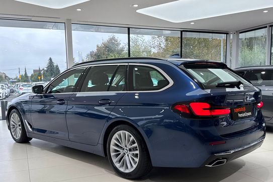 BMW Seria 5 530e Luxury Line sport-aut