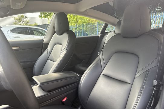 Tesla Model 3 Standard Range Plus