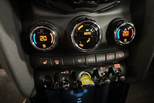 Mini Mini Cooper SE Linia Classic