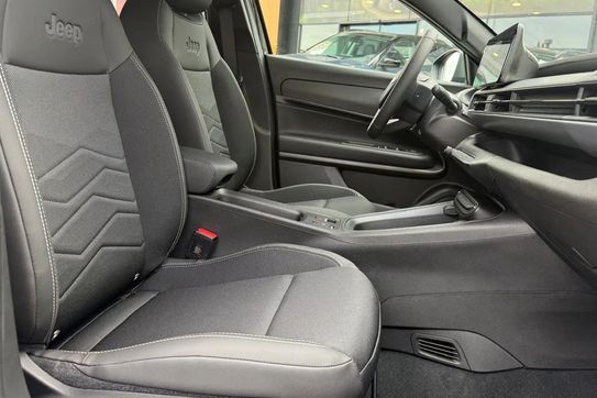 Jeep Avenger Black Edition 1.2 T3 mHEV FWD eDCT6