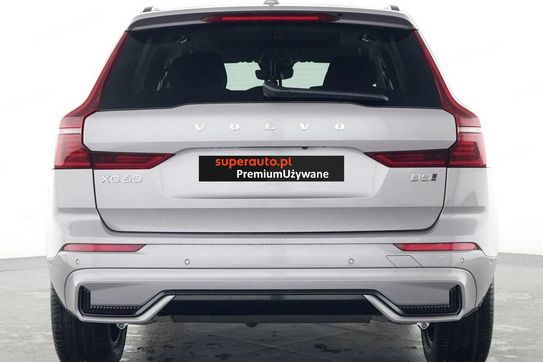 Volvo XC60 B5 B AWD Plus Dark