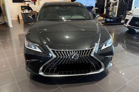 Lexus ES 300h Business Edition 2.5 E-CVT
