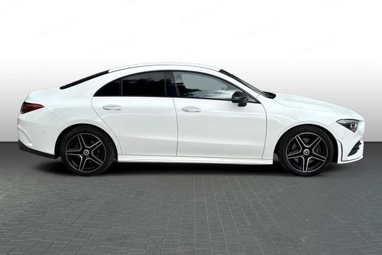 Mercedes CLA 200 AMG Line