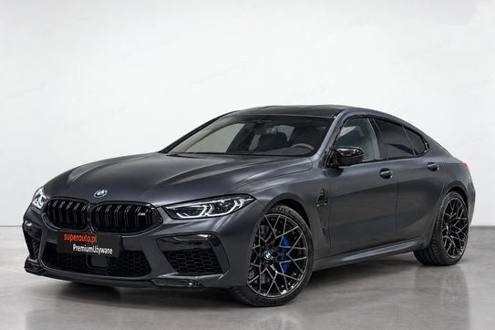 BMW Seria 8 M8