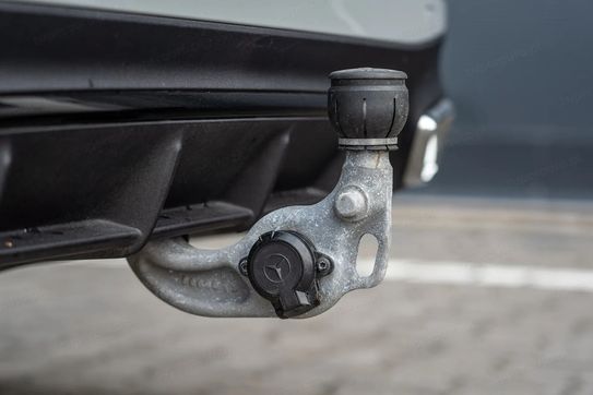 Mercedes Klasa E Kombi 300 de PHEV 4-Matic AMG 9G-Tronic