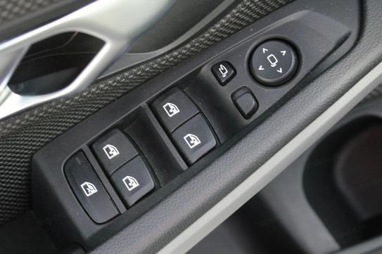 BMW Seria 3 318d aut
