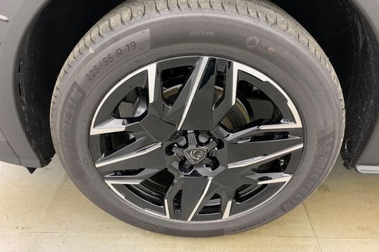 Peugeot 3008 GT 1.2 mHEV e-DCS6