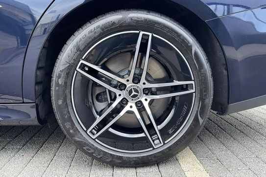 Mercedes Klasa E 220 d  4-Matic AMG Estate