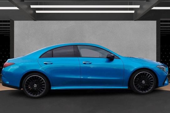 Mercedes CLA 200 mHEV AMG Line 7G-DCT