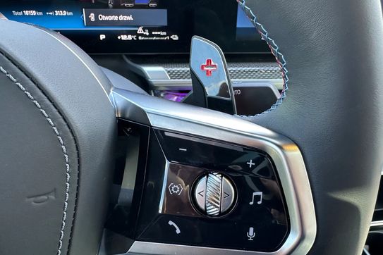 BMW Seria 7 M760e PHEV xDrive sport-aut