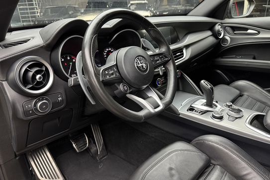 Alfa Romeo Stelvio Turbo Veloce Q4