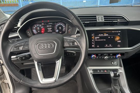 Audi Q3 35 TFSI S-Line