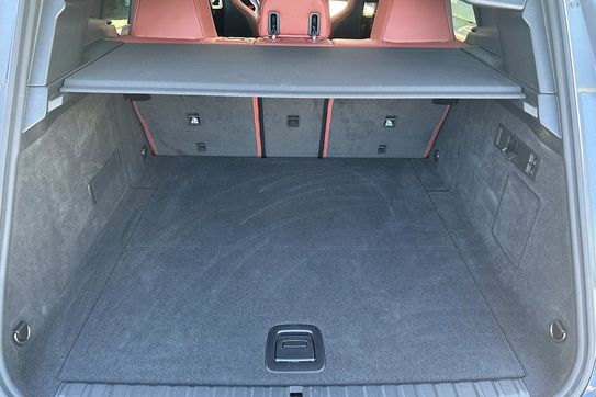 BMW iX xDrive60 111.5kWh