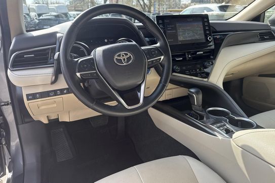 Toyota Camry Executive 2.5 Hybrid