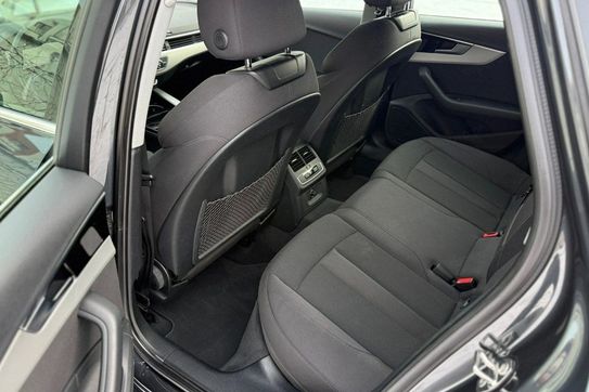 Audi A4 Avant 35 TFSI