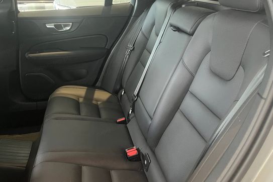 Volvo V60 T6 AWD Plug-In Hybrid Plus Dark