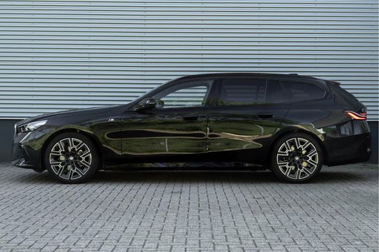 BMW Seria 5 Touring 520i M Sport