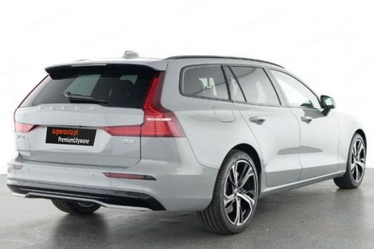 Volvo V60 B4 B Plus Dark aut
