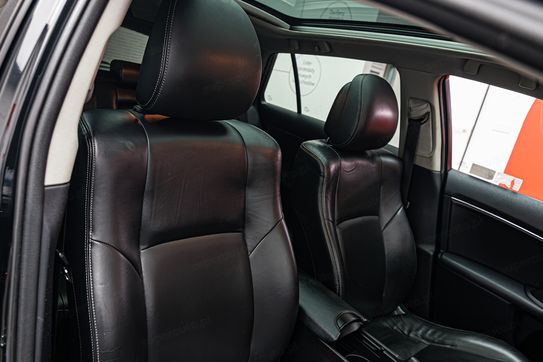 Toyota Avensis 2.0 Premium CVT