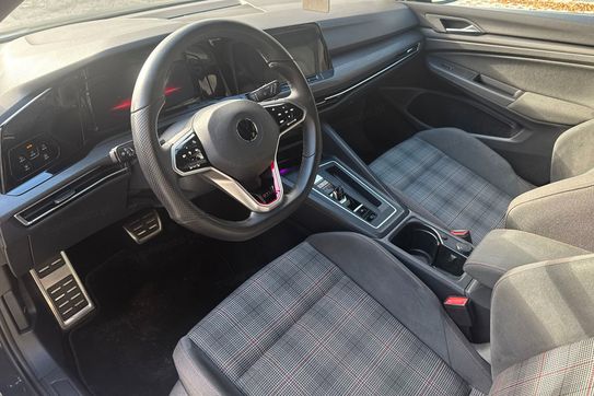 Volkswagen Golf GTI 2.0 TSI DSG