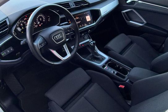 Audi Q3 35 TFSI mHEV S tronic