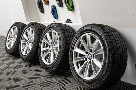 BMW Seria 5 520d xDrive aut
