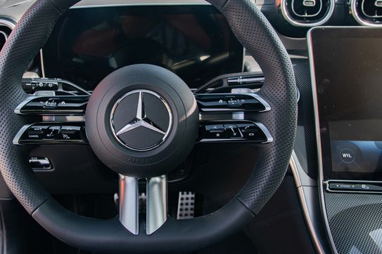 Mercedes GLC 300 4-Matic AMG Line