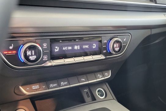 Audi Q5 40 TFSI quattro