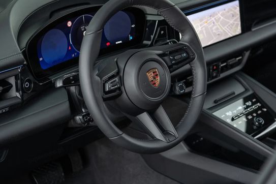 Porsche Macan 4