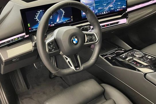 BMW Seria 5 520i mHEV M Sport aut