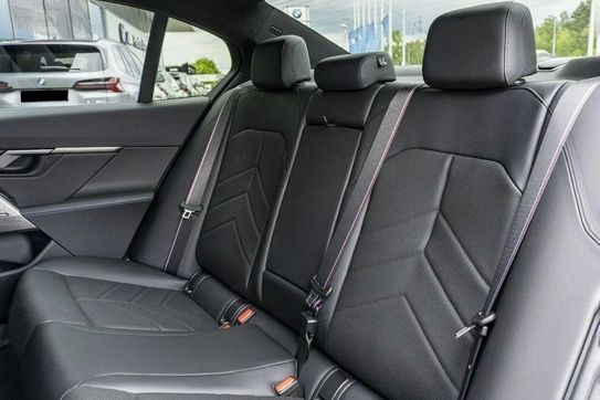 BMW Seria 5 520d xDrive M Sport