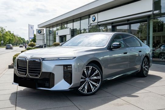 BMW Seria 7 740 xDrive M Sport