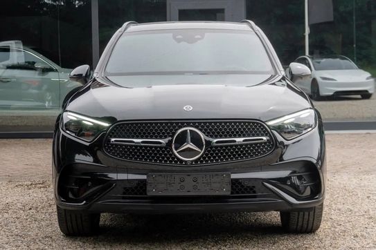 Mercedes GLC 200 4-Matic AMG Line