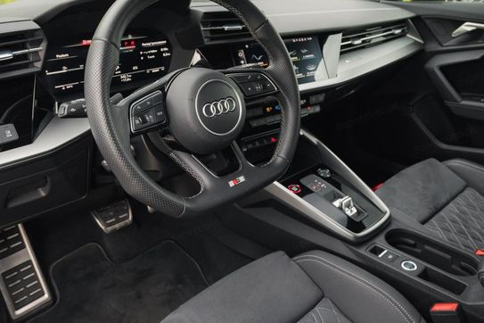 Audi A3 S3 TFSI quattro S tronic