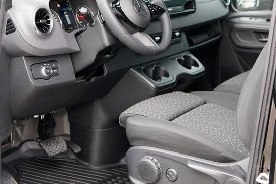 Mercedes Sprinter 317 CDI PRO Długi 9G-Tronic