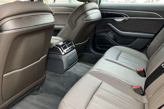 Audi A8 60 TFSI e quattro