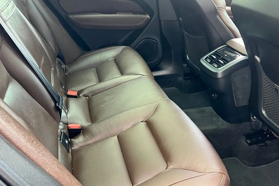 Volvo XC60 T6 AWD Plug-In Hybrid R-Design