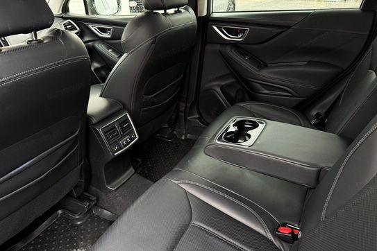 Subaru Forester 2.0i-L Platinum (EyeSight) Lineartronic